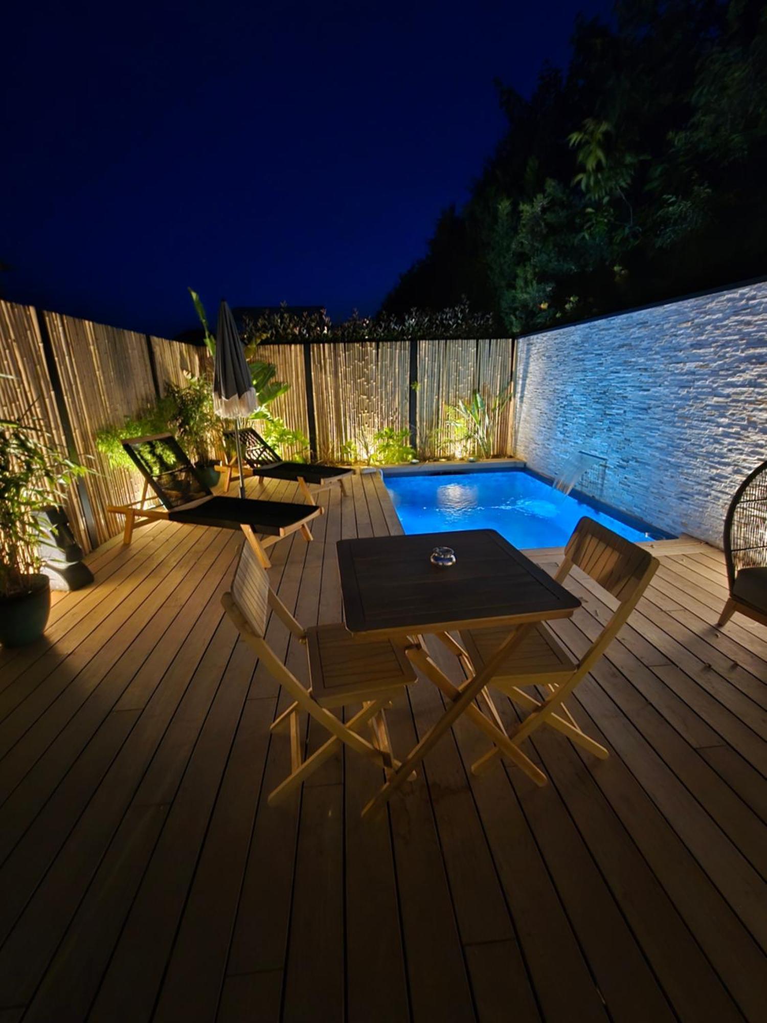Le Cocoon - Jacuzzi, Sauna Et Piscine Privee Carpentras Kültér fotó